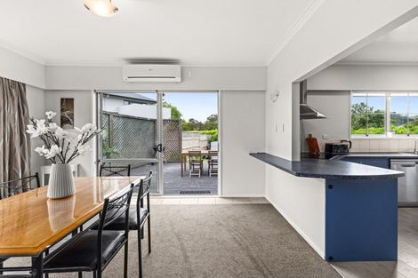 Photo of property in 114 Avondale Road, Taradale, Napier, 4112