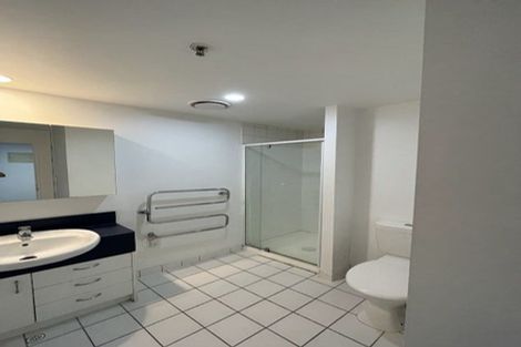 Photo of property in Terrace Heights Apartments, 5e/163 The Terrace, Wellington Central, Wellington, 6011