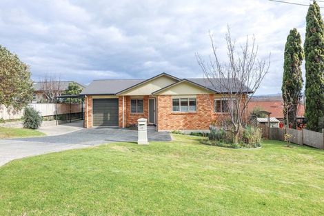 Photo of property in 27 Puriri Street, Te Aroha, 3320