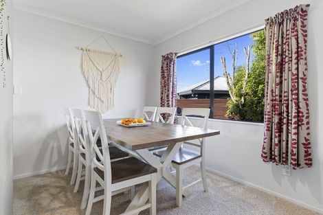 Photo of property in 8b College Place, Poike, Tauranga, 3112