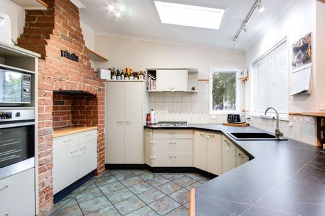 Photo of property in 103 Georges Drive, Napier South, Napier, 4110