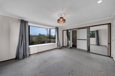 Photo of property in 5a La Salle Drive, Westown, New Plymouth, 4310