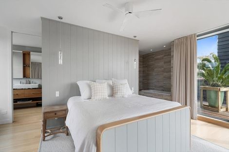 Photo of property in 37 Laurence Street, Manly, Whangaparaoa, 0930