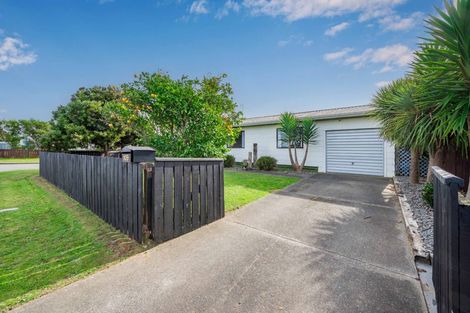 Photo of property in 109 Makarini Street, Paraparaumu, 5032