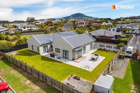 Photo of property in 34 Sunninghurst Drive, Fairfield, Dunedin, 9018