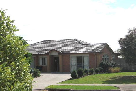 Photo of property in 1 Braestar Court, Henderson, Auckland, 0612