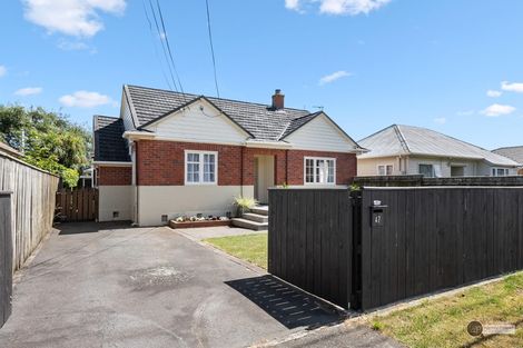 Photo of property in 47 Waiwhetu Road, Waiwhetu, Lower Hutt, 5010
