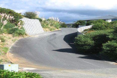 Photo of property in 11 Mccarthy Grove, Clouston Park, Upper Hutt, 5018