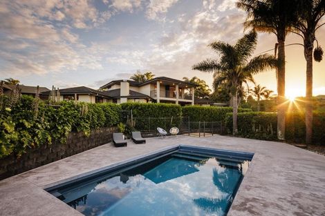 Photo of property in 2 Stonebridge Road, Temple View, Hamilton, 3289