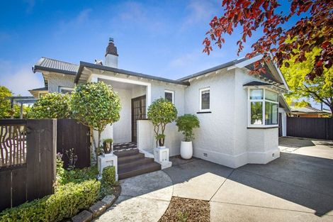Photo of property in 126 Hamilton Avenue, Ilam, Christchurch, 8041