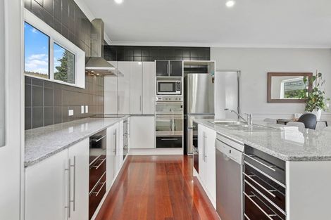 Photo of property in 89 Hill View Drive, Acacia Bay, Taupo, 3385