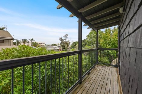 Photo of property in 4 Millen Place, Clarks Beach, 2122