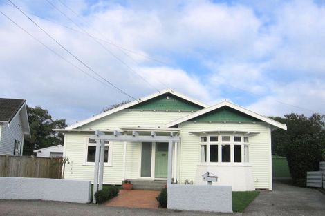 Photo of property in 4 Sherwood Street, Woburn, Lower Hutt, 5010