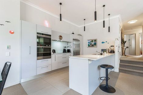 Photo of property in 58 Parkside Drive, Orewa, 0931