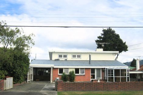 Photo of property in 7 Kashmir Avenue, Clouston Park, Upper Hutt, 5018
