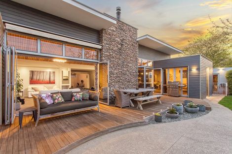 Photo of property in 26 Riverwood Boulevard, Redwood, Christchurch, 8051