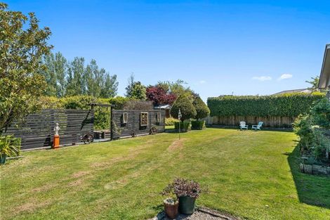 Photo of property in 9 Green Lane Road, Masterton, 5810