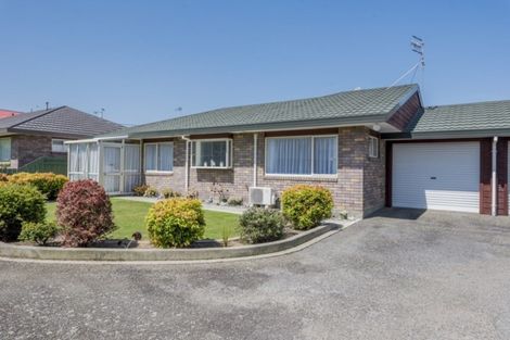 Photo of property in 16a Manchester Street, Levin, 5510