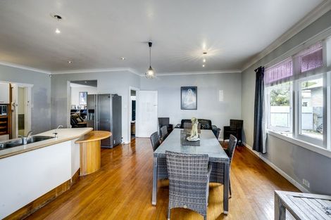 Photo of property in 619 Nelson Street North, Hastings, 4122