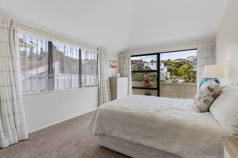 Photo of property in 5 Honeysuckle Lane, Mairangi Bay, Auckland, 0630