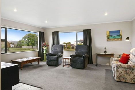 Photo of property in 95 Grace Crescent, Richmond Heights, Taupo, 3330