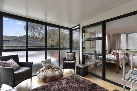 Photo of property in 1/15 Roys Road, Weymouth, Auckland, 2103