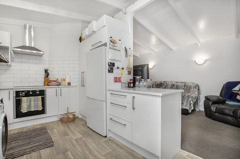 Photo of property in 1/14 Hobart Crescent, Wattle Downs, Auckland, 2103