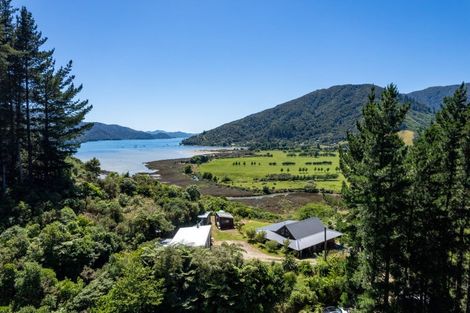 Photo of property in 109 Anakiwa Road, Anakiwa, Picton, 7281
