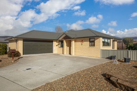 Photo of property in 11 Walnut Grove, Alexandra, 9320