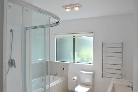 Photo of property in 1216 Sandspit Road, Sandspit, Warkworth, 0982