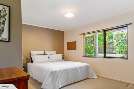 Photo of property in 6 Ferntree Terrace, West Harbour, Auckland, 0618