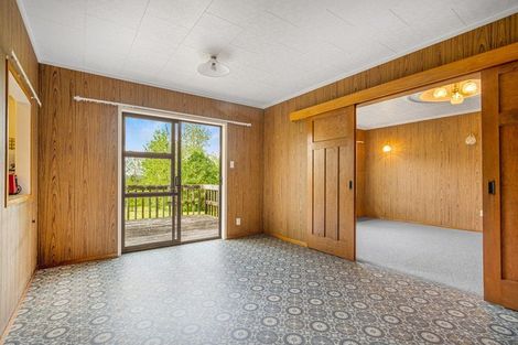 Photo of property in 96 Pomona Road, Kumeu, 0891