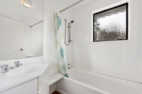 Photo of property in 1/20 Gentian Street, Timberlea, Upper Hutt, 5018