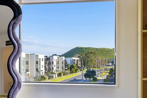Photo of property in 2 Kaokao Lane, Mangere, Auckland, 2022