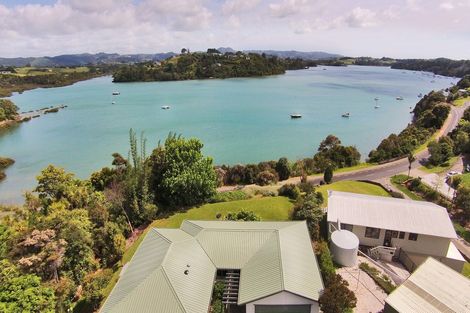 Photo of property in 1216 Sandspit Road, Sandspit, Warkworth, 0982