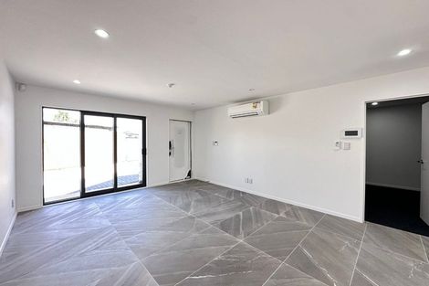 Photo of property in 14d Jenkins Place, Manurewa East, Auckland, 2102