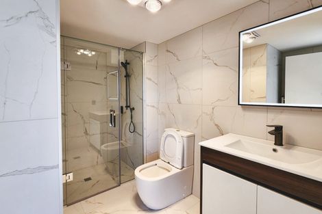 Photo of property in 2 Embling Place, Eastern Beach, Auckland, 2012