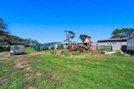 Photo of property in 2 Tauhuri Street, Manaia, Hawera, 4678