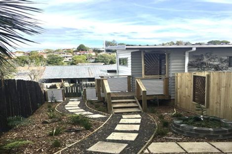 Photo of property in 87 Stapleford Crescent, Browns Bay, Auckland, 0630