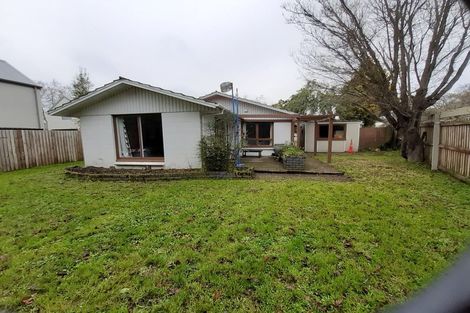 Photo of property in 28 Newbridge Place, Ilam, Christchurch, 8041