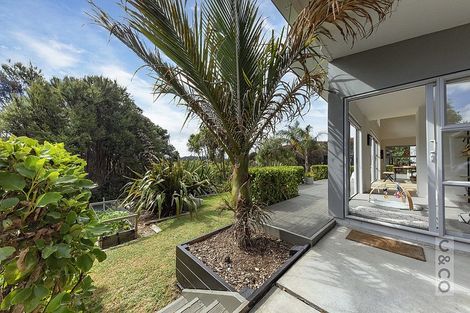 Photo of property in 10 The Rise, Waimauku, 0812