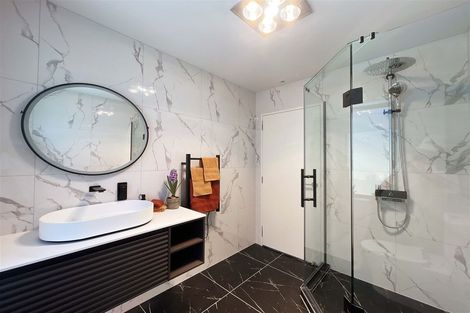 Photo of property in 2b Marina Road, Torbay, Auckland, 0630