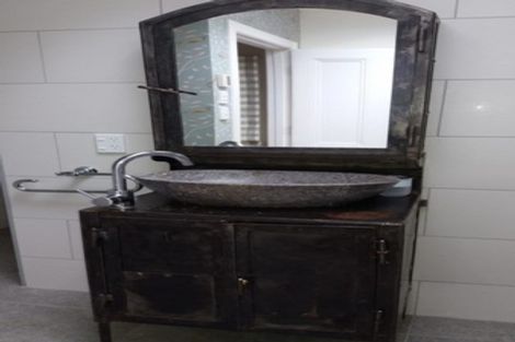 Photo of property in 26 Kempton Street, Greytown, 5712