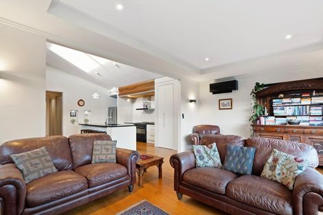 Photo of property in 11 Simeon Street, Spreydon, Christchurch, 8024