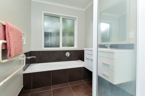 Photo of property in 18a Corrin Street, Melville, Hamilton, 3206