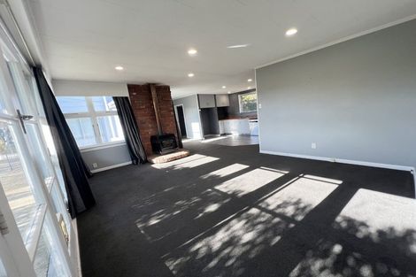 Photo of property in 2 Robert Street, Otatara, Invercargill, 9879