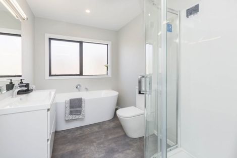 Photo of property in 22 Filmer Crescent, Wallaceville, Upper Hutt, 5018