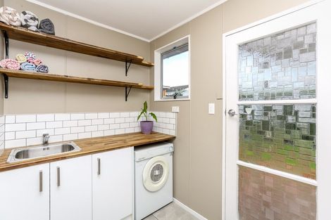 Photo of property in 92 Pembroke Street, Westown, New Plymouth, 4310