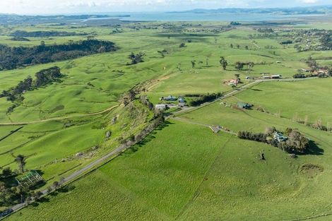 Photo of property in 179 Evans Road, South Head, 0874