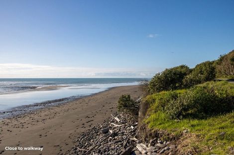 Photo of property in 10 Wentworth Lane, Waiwhakaiho, New Plymouth, 4312